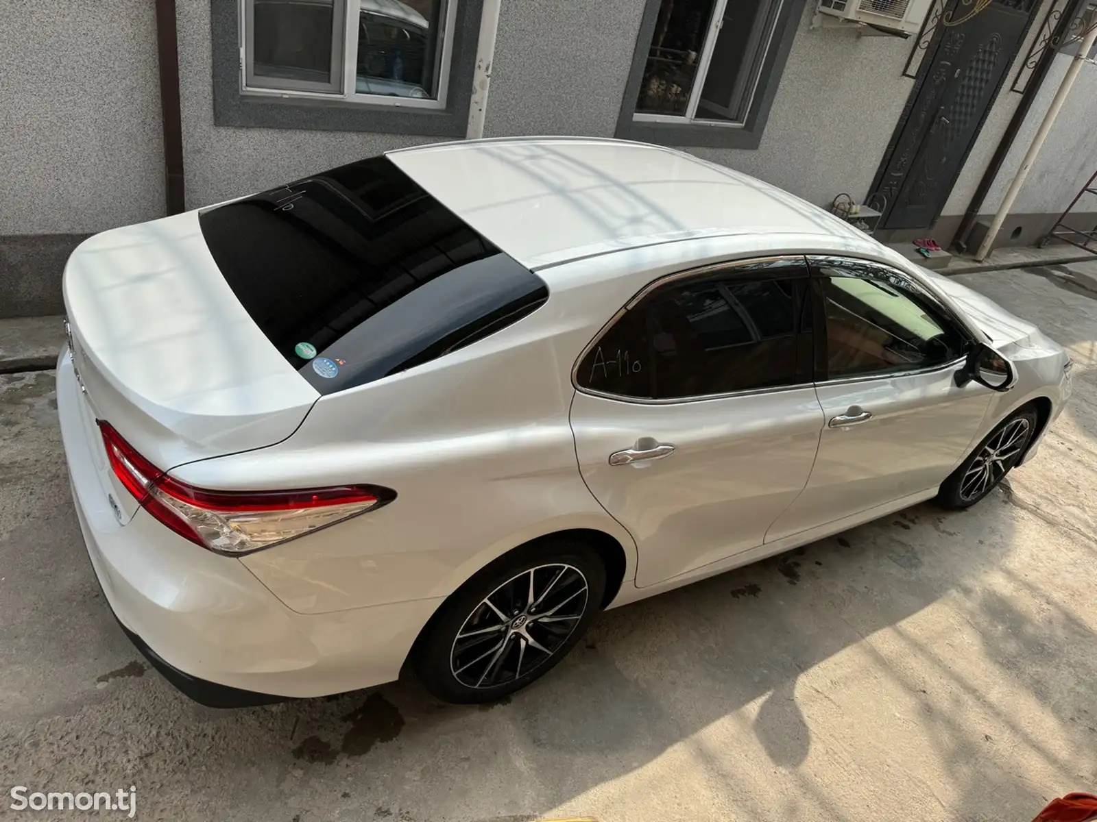 Toyota Camry, 2018-5