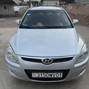 Hyundai i30, 2009