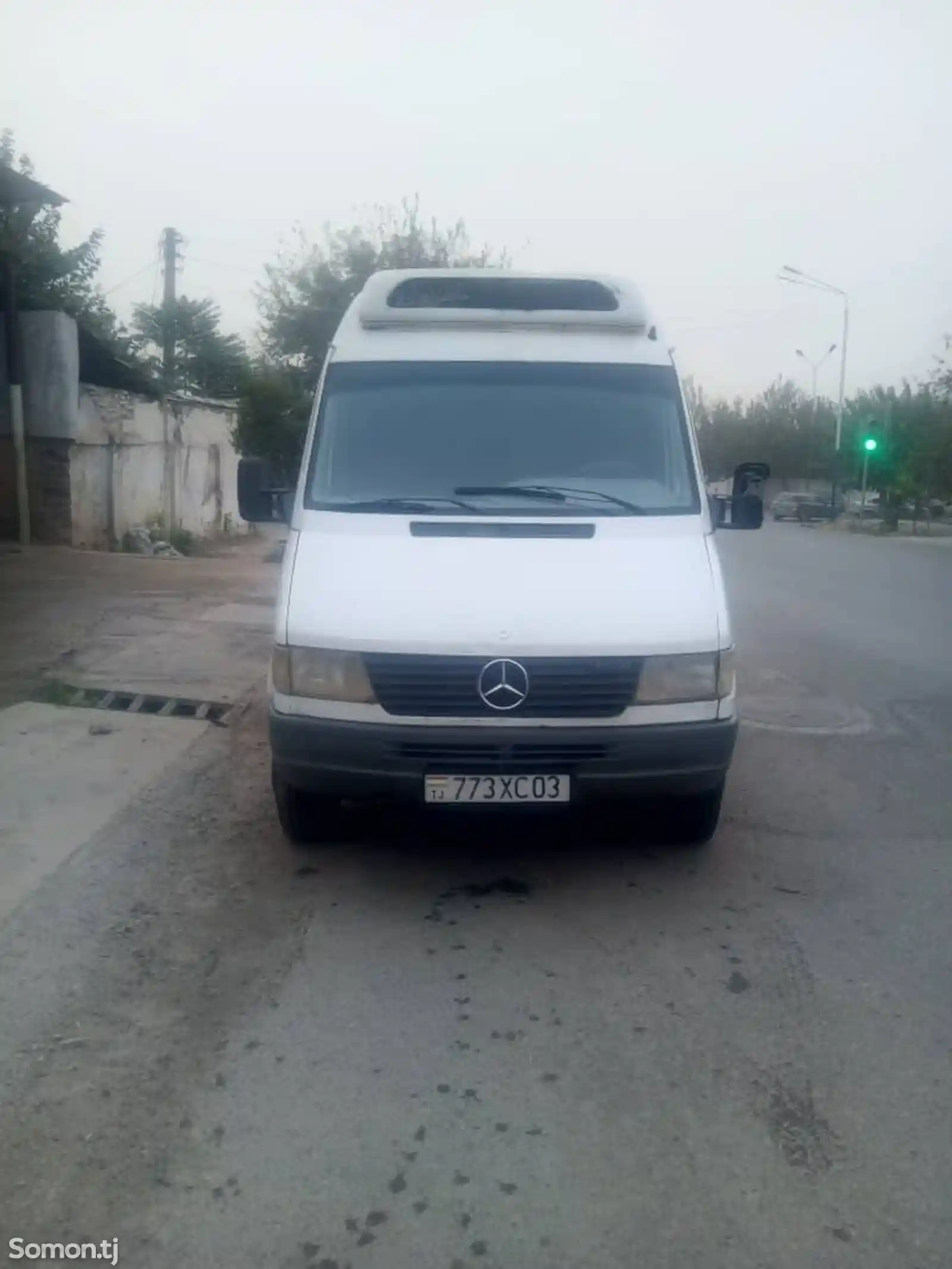 Фургон Mercedes-Benz Sprinter, 2000-1