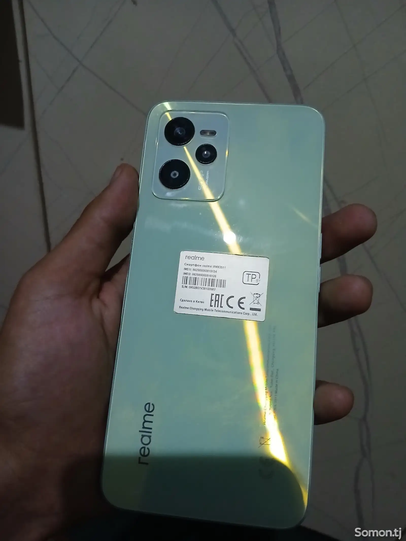 Телефон Realme-2