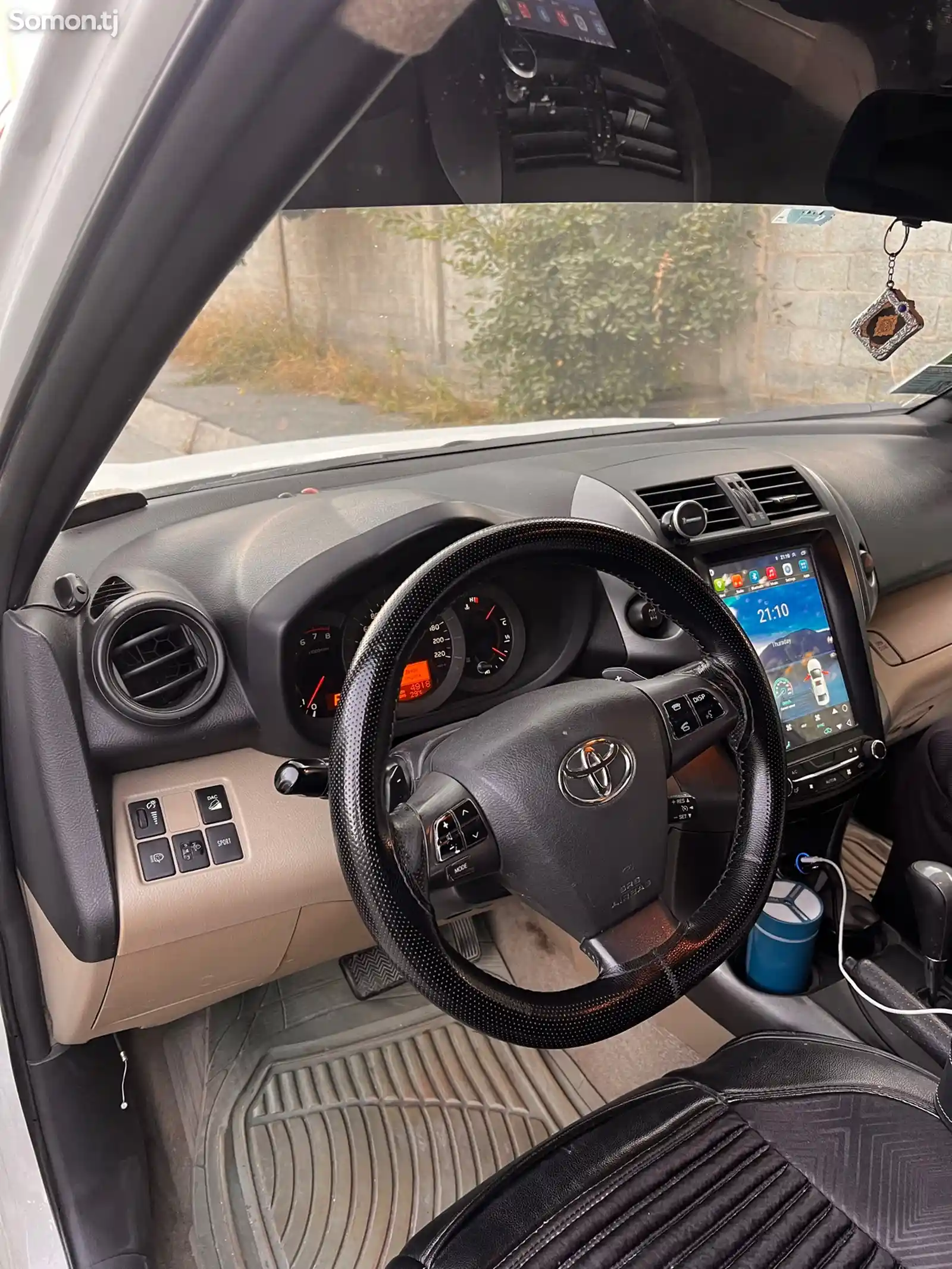 Toyota RAV 4, 2012-7