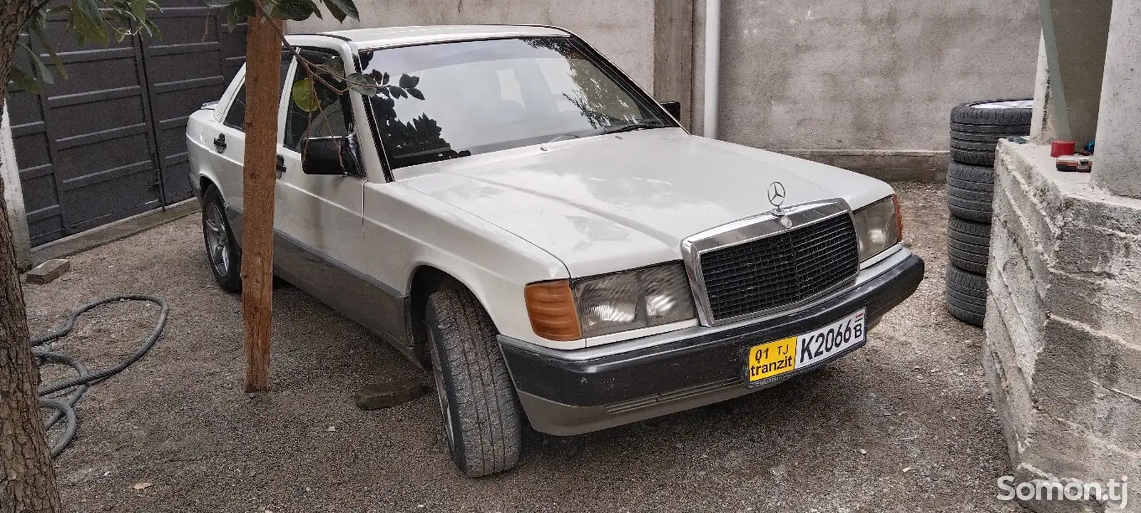 Mercedes-Benz W201, 1990-1