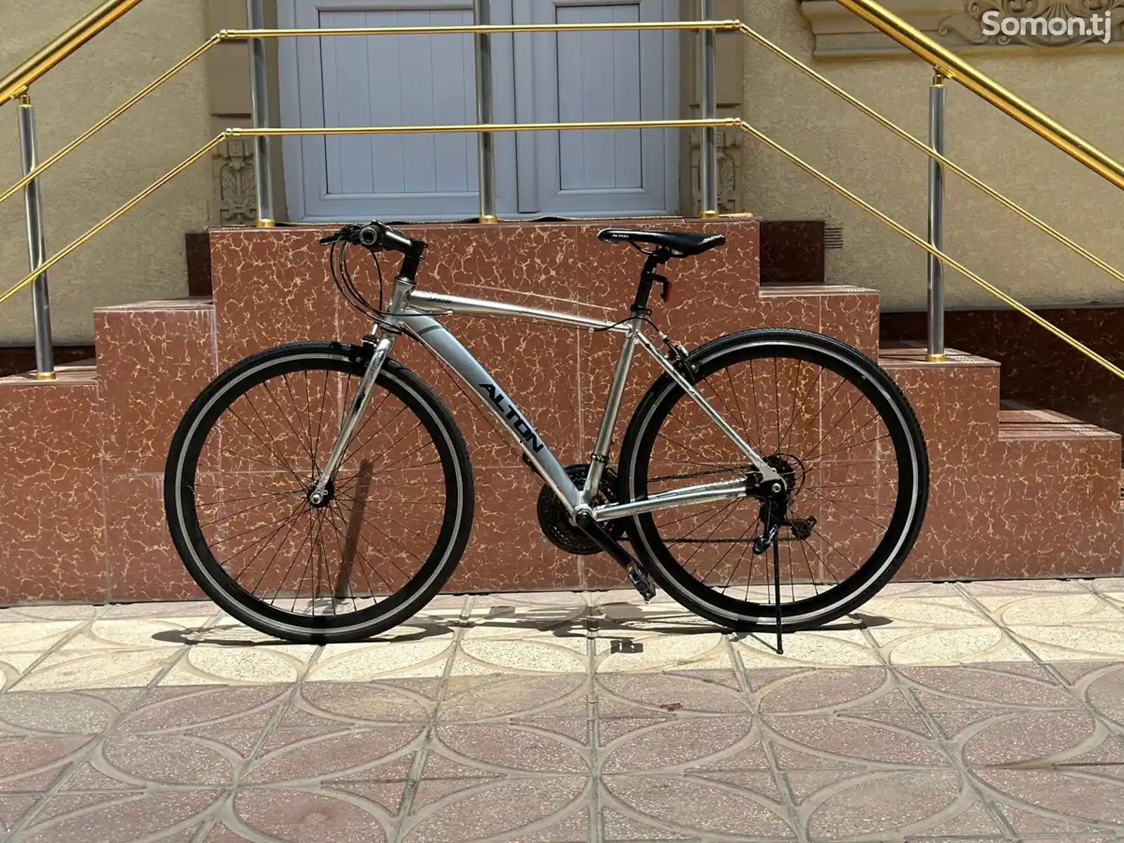Корейский гоночный алюминиевый велосипед Alton-1