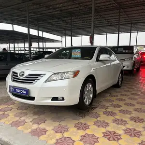 Toyota Camry, 2008