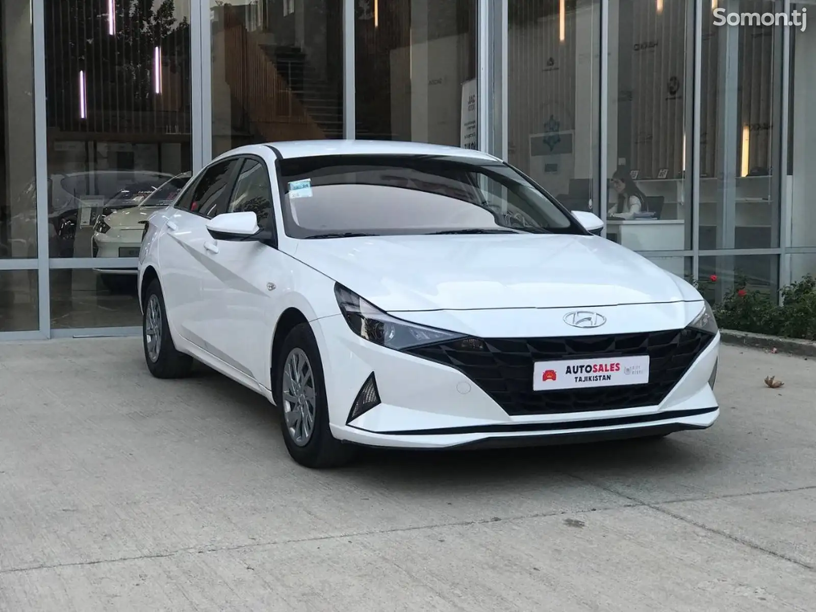 Hyundai Elantra, 2022-1