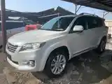 Toyota RAV 4, 2010-11