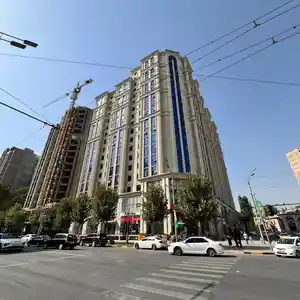 Помещение под свободное назначение, 200м², Шохмансур назди Пайкар