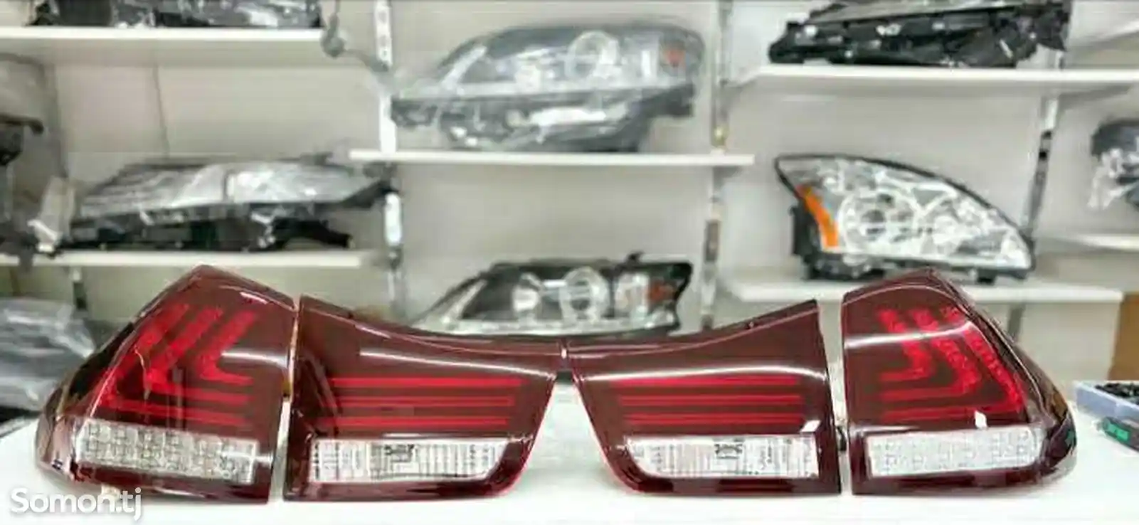 Задние стоп фары красный для Lexus RX330/350/400h-1