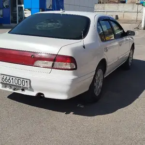 Nissan Cefiro, 1998