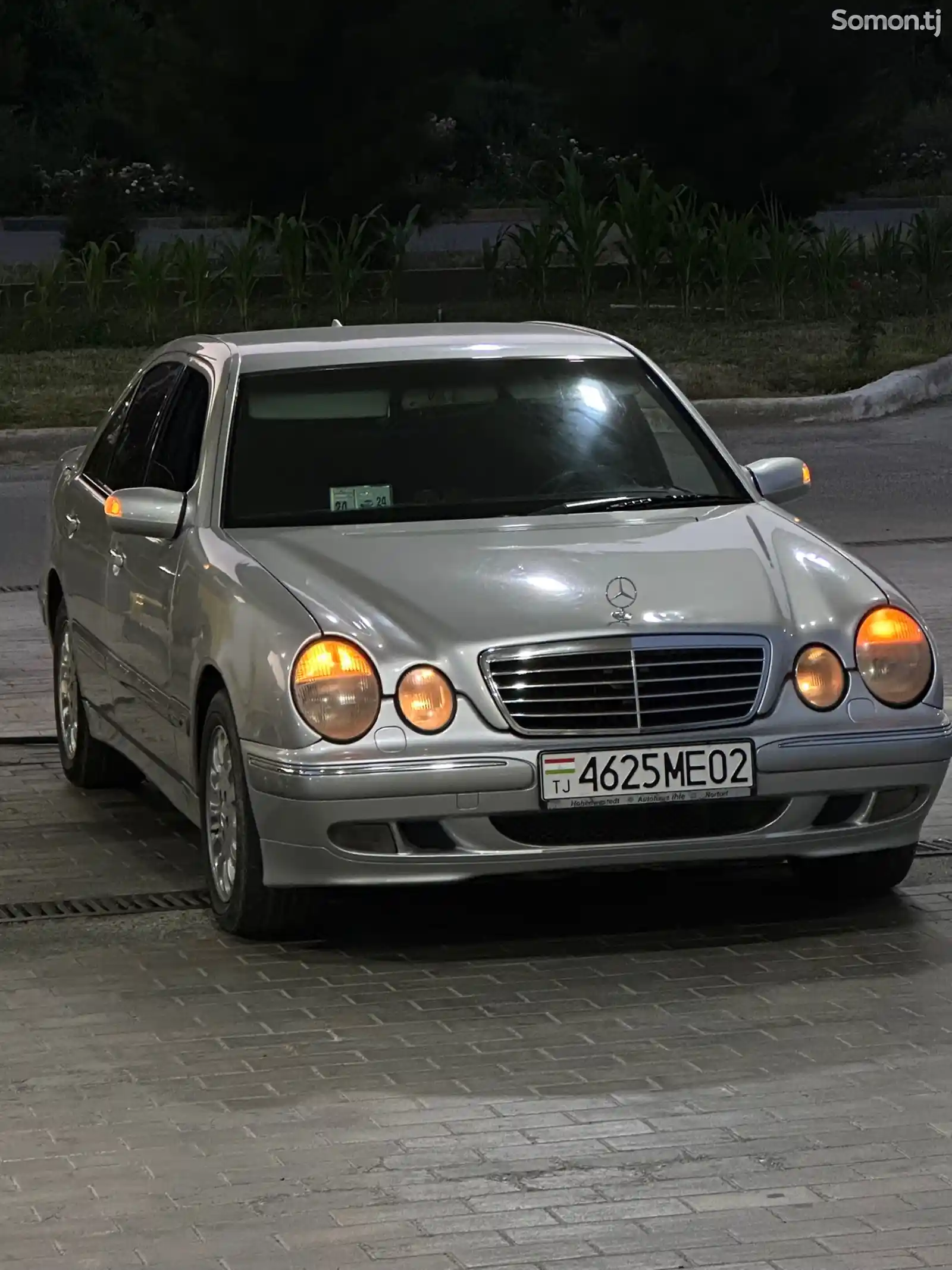 Mercedes-Benz E class, 1999-3