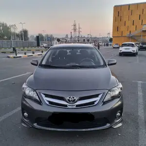 Toyota Camry, 2013