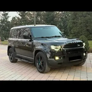 Land Rover Defender, 2023