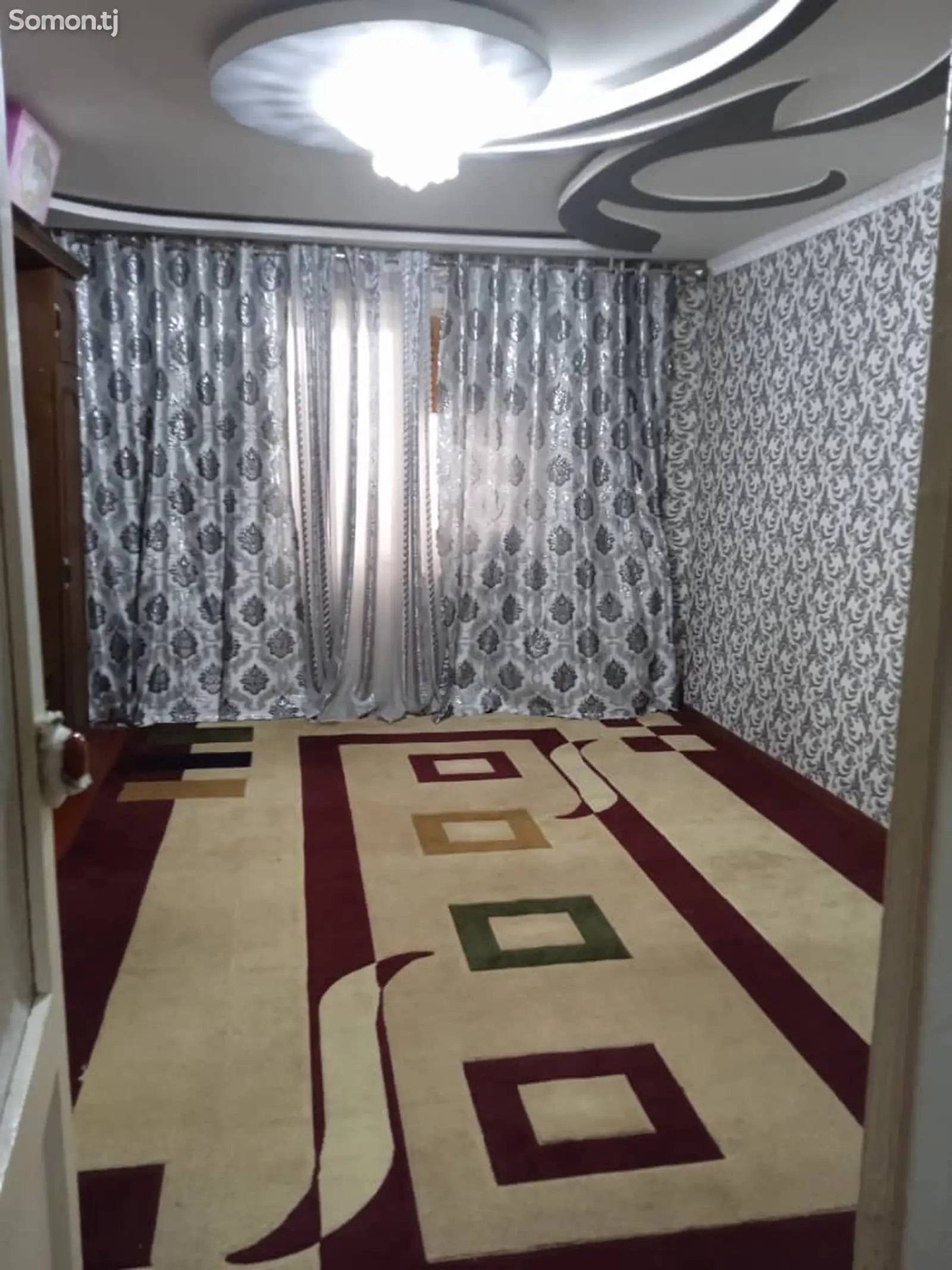 3-комн. квартира, 3 этаж, 80 м², ул. Айни-1