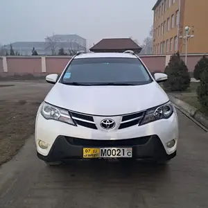 Toyota RAV 4, 2013