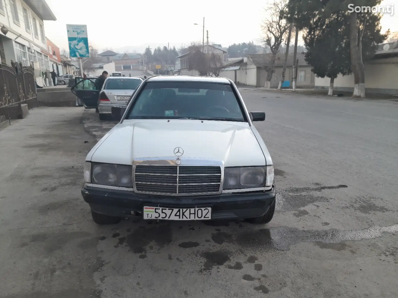 Mercedes-Benz W201, 1987-1