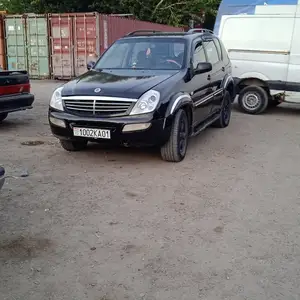 Ssang Yong Rexton, 2005