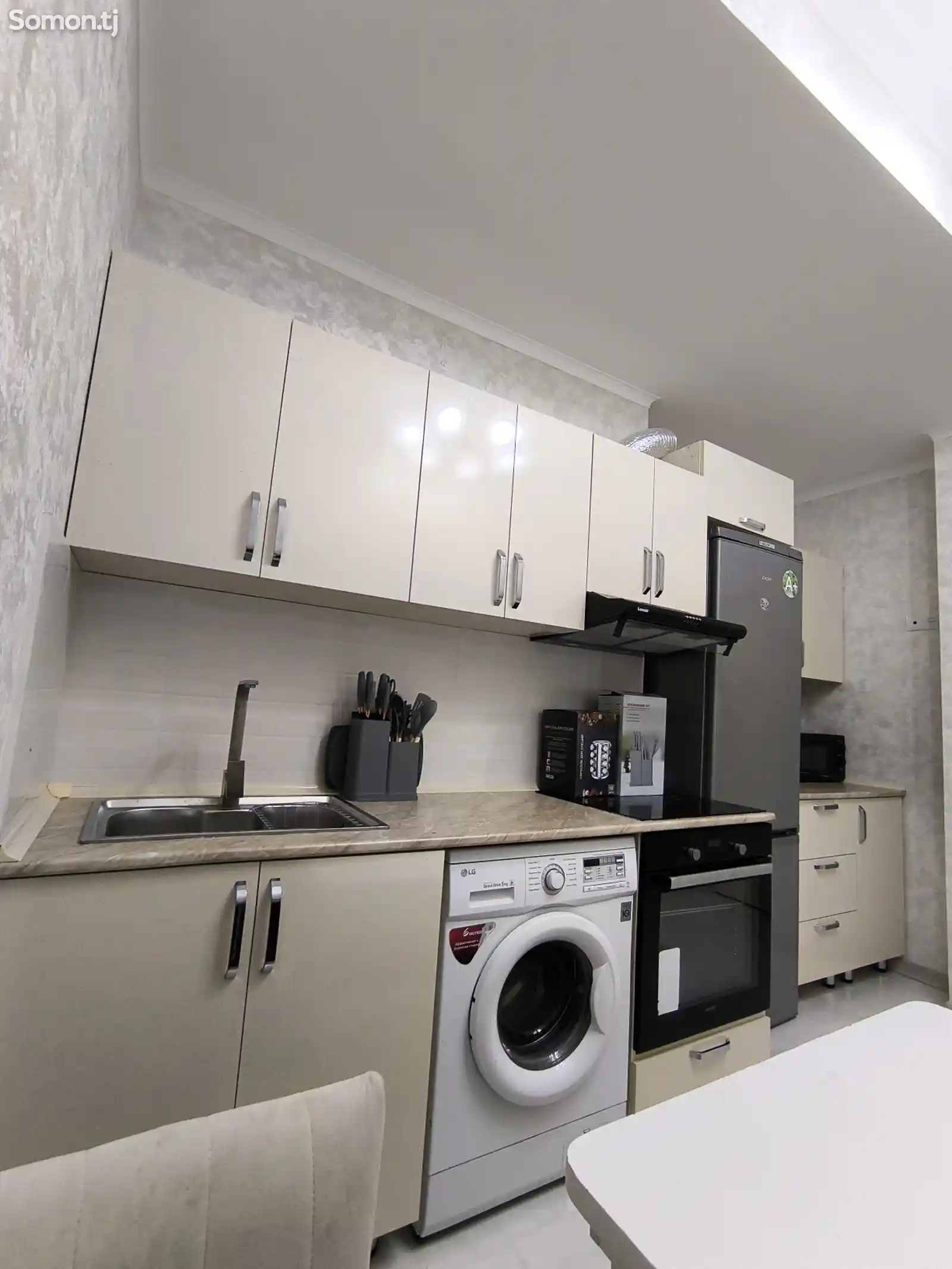 2-комн. квартира, 7 этаж, 60м², Сино-5