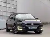 Volkswagen ID.6, 2019-3