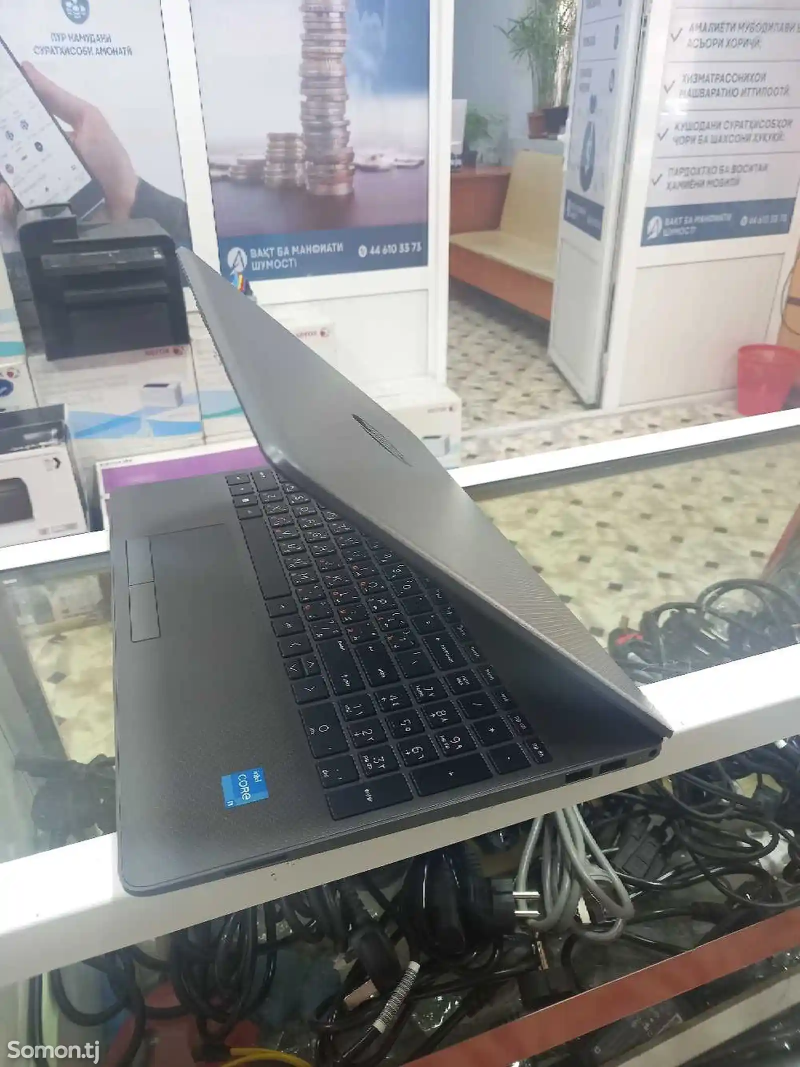 Ноутбук HP i3 12 поколения-6