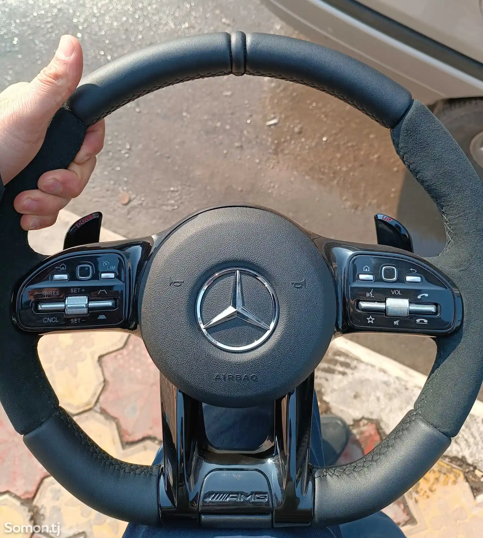 Руль от Mercedes-Benz-2