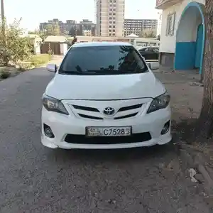 Toyota Corolla, 2011