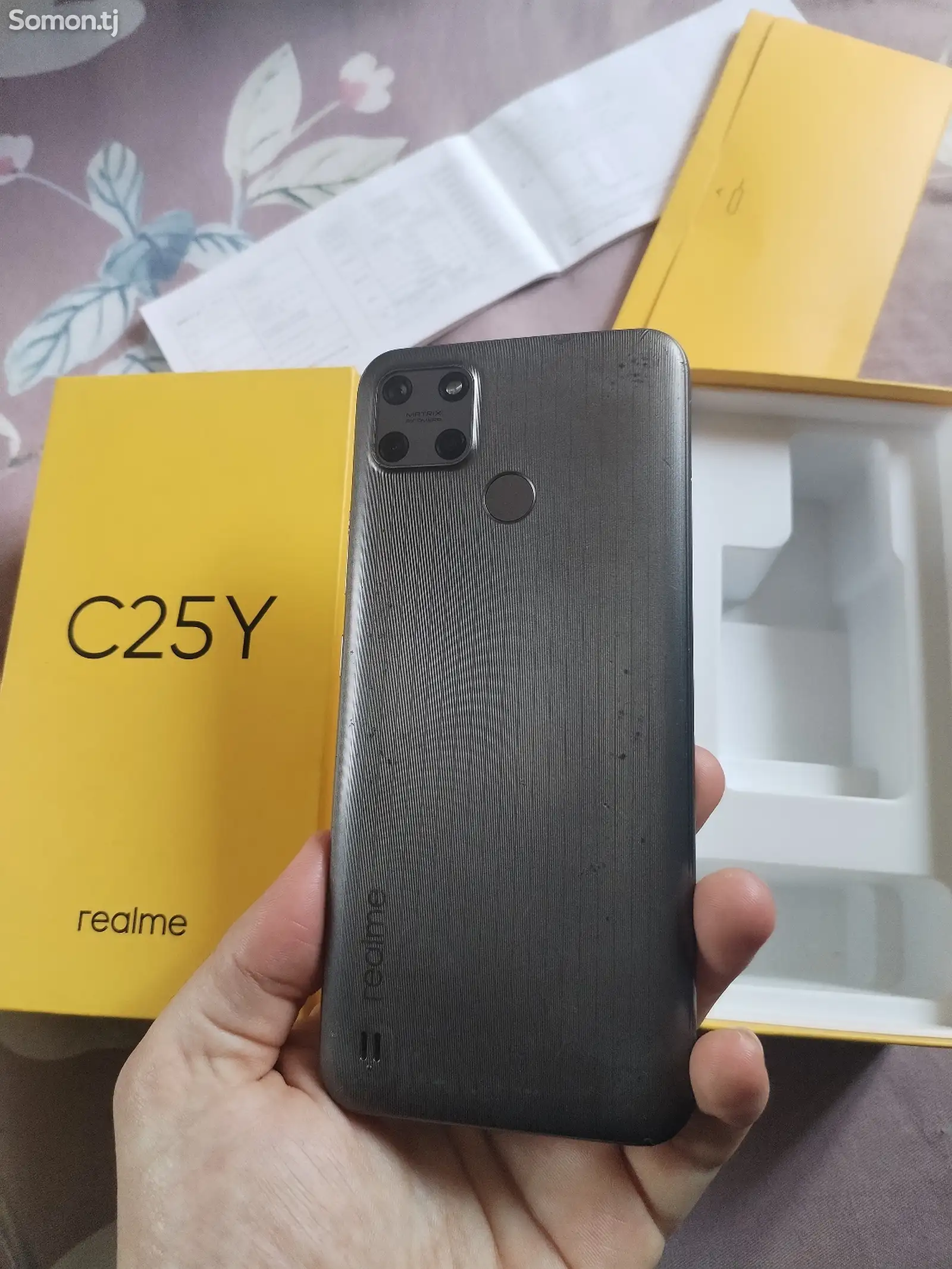 Realme C25Y-1