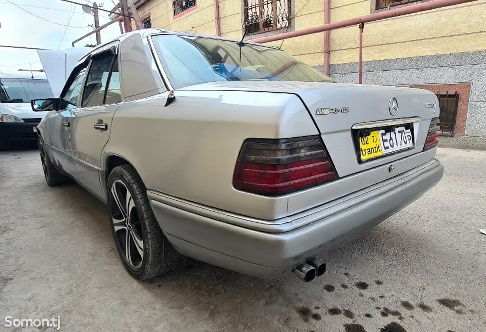 Mercedes-Benz W124, 1995-3