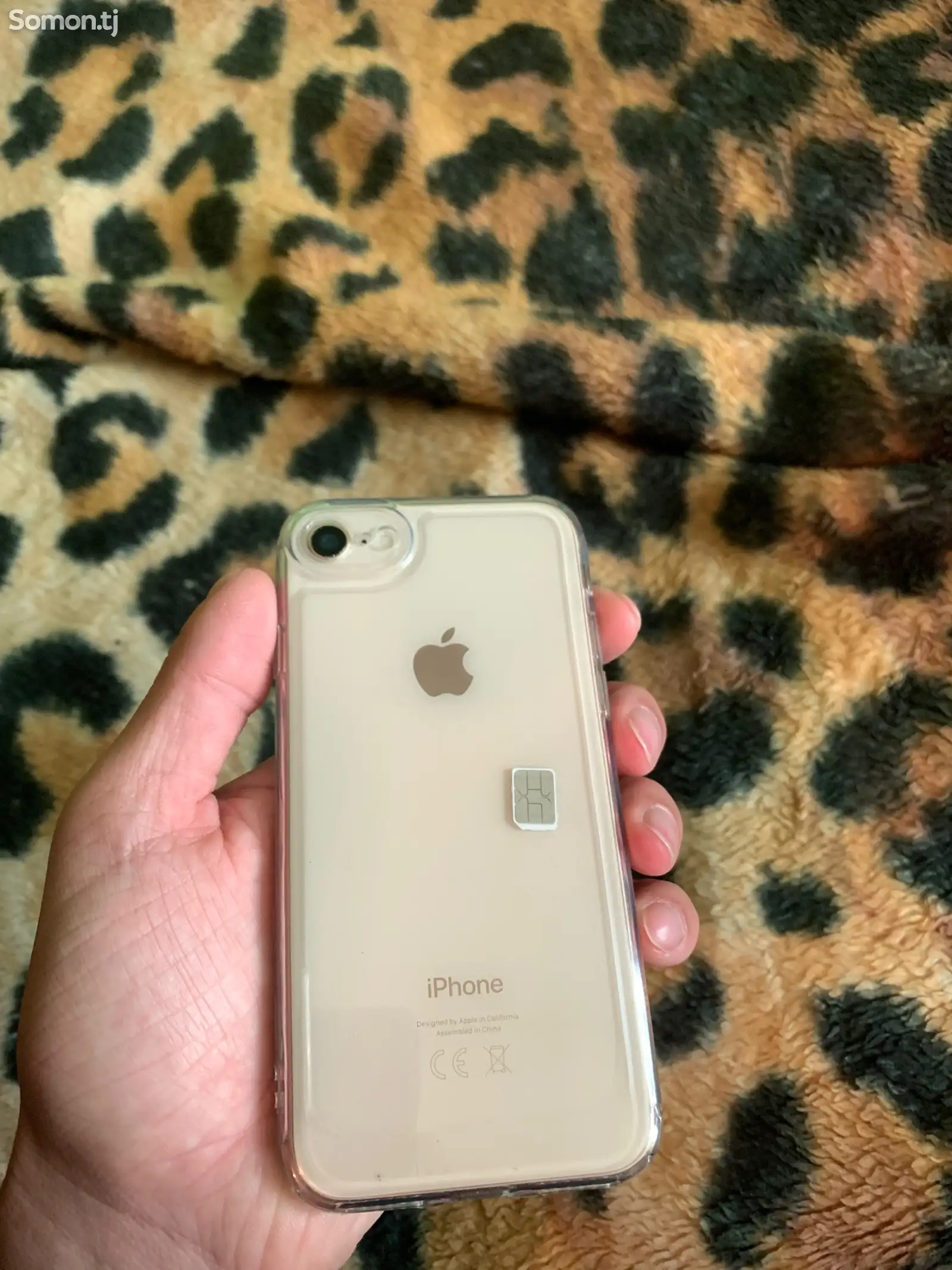 Apple iPhone 8, 64 gb-1