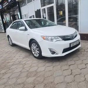 Toyota Camry, 2014