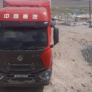 Бортовой грузовик Howo, 2021