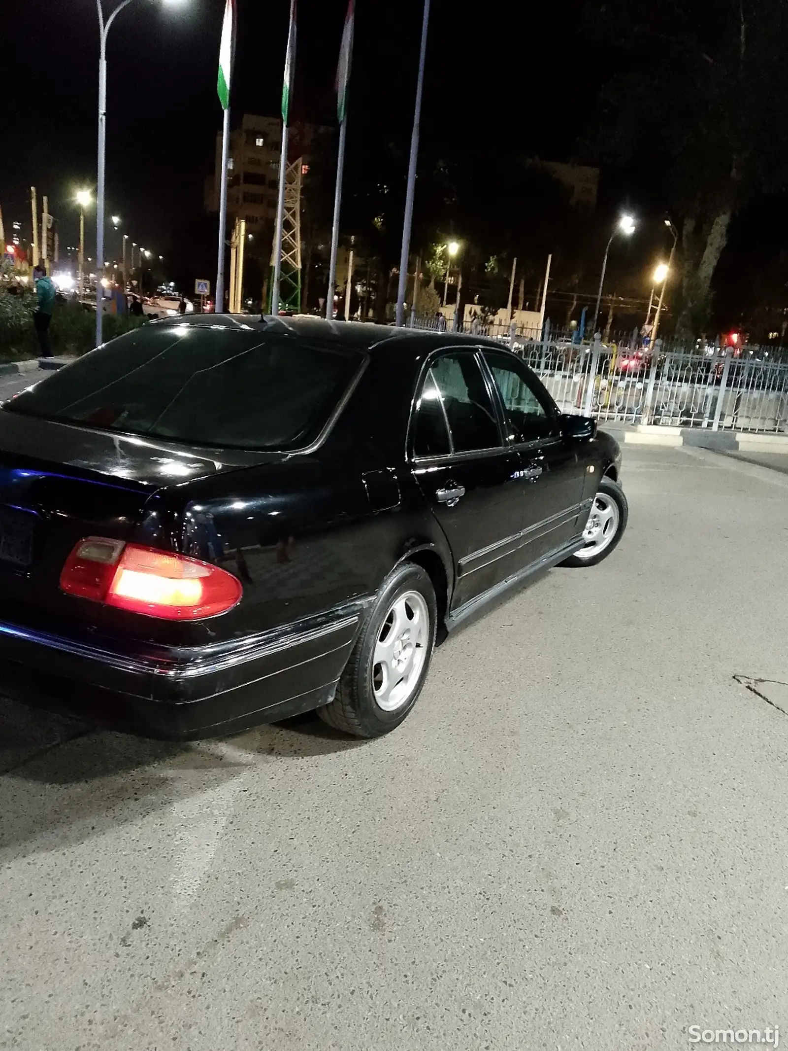 Mercedes-Benz E class, 1998-7