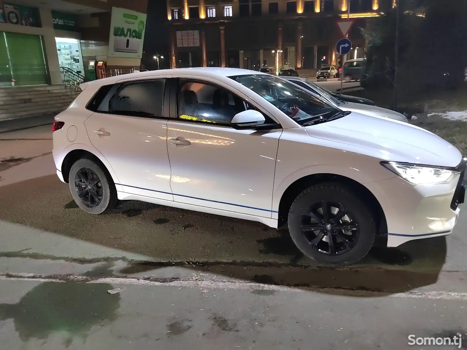 BYD E2, 2022-1