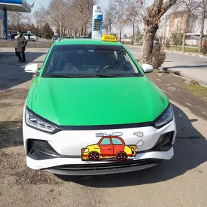 BYD E2, 2024