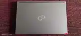 Ноутбук Fujitsu Lifebook-5