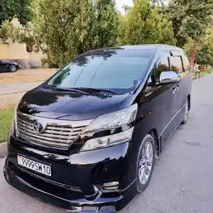 Toyota Vellfire, 2014