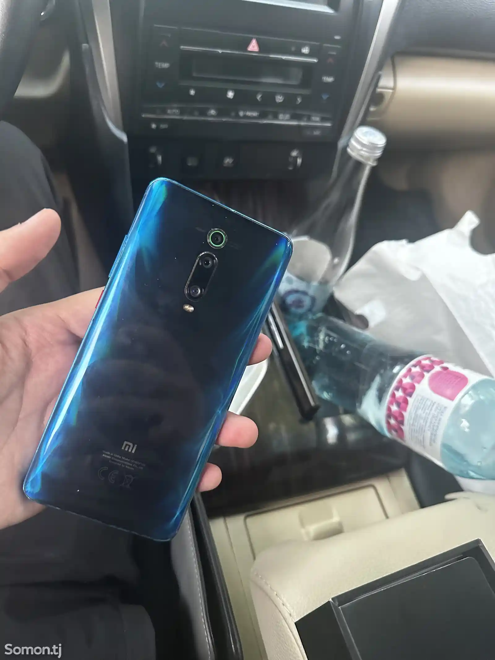 Xiaomi Mi 9T 6/64-2