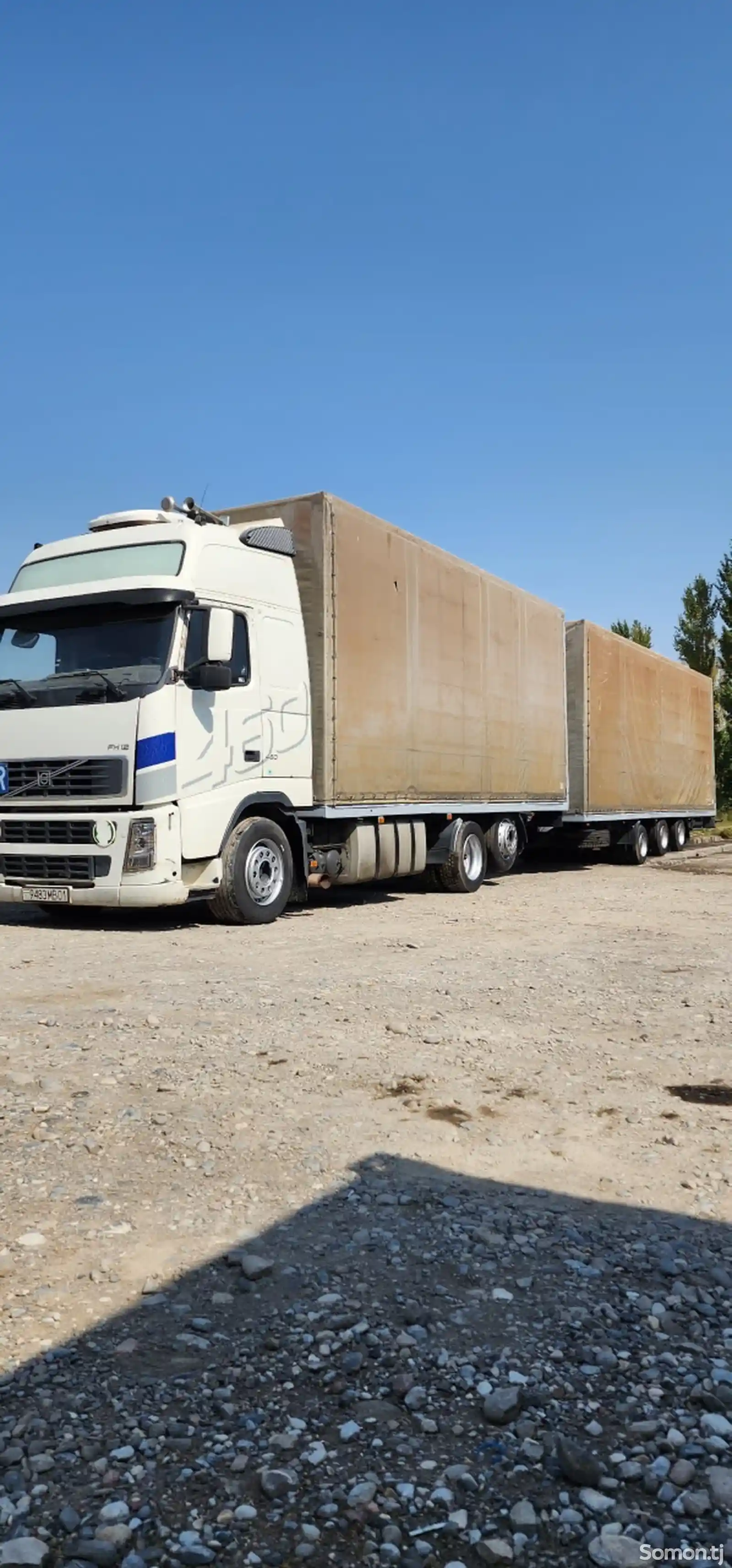 Бортовой грузовик Volvo FH-12 460, 2005-3