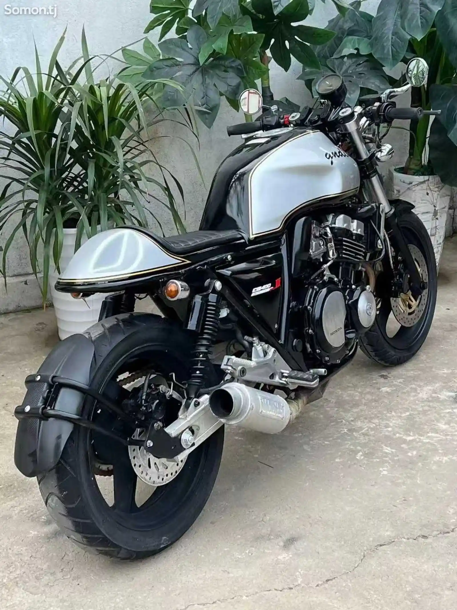 Мотоцикл Honda CB400cc на заказ-6