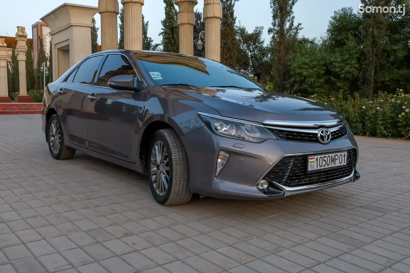 Toyota Camry, 2017-9