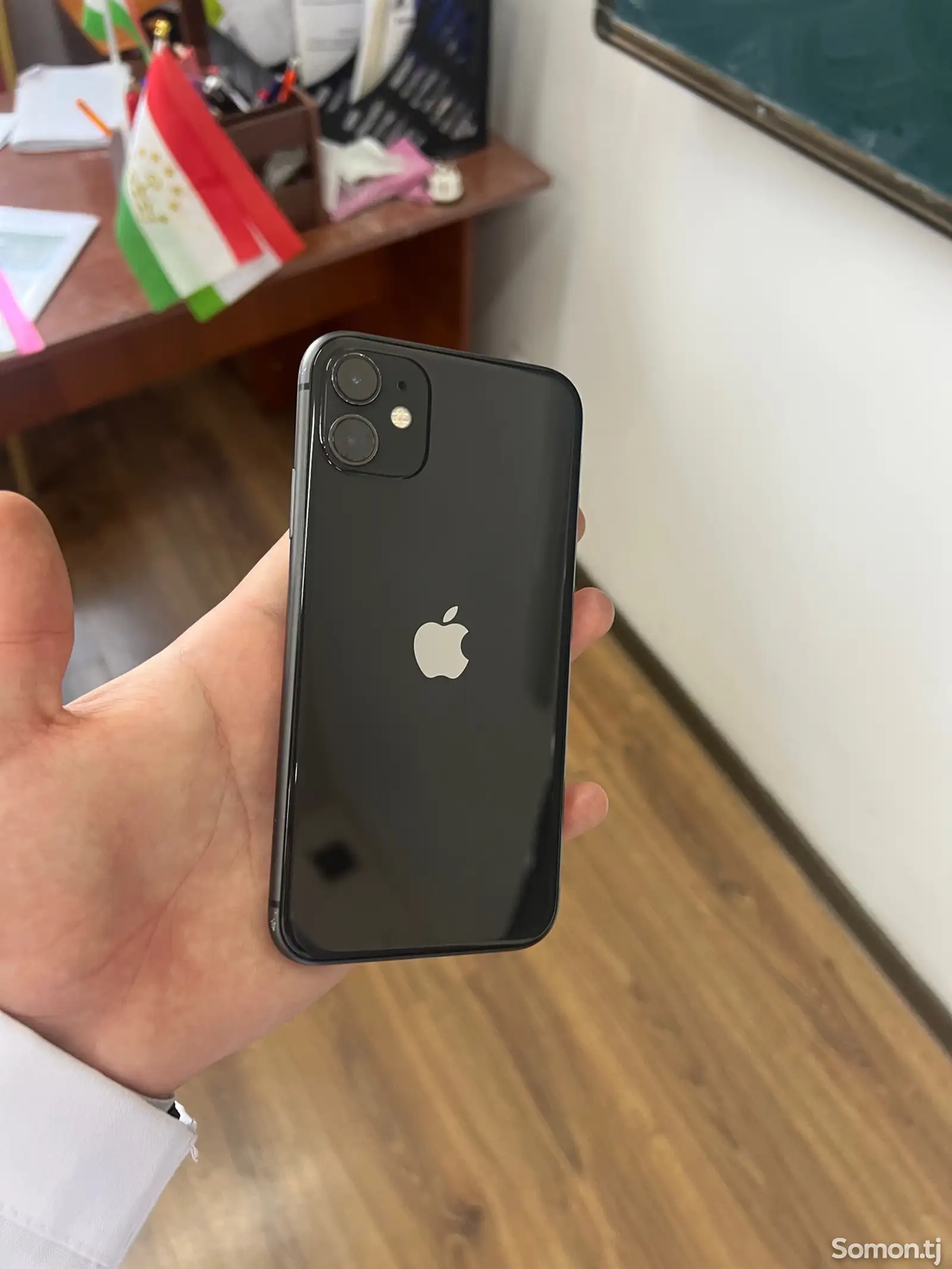 Apple iPhone 11, 64 gb, Black-1