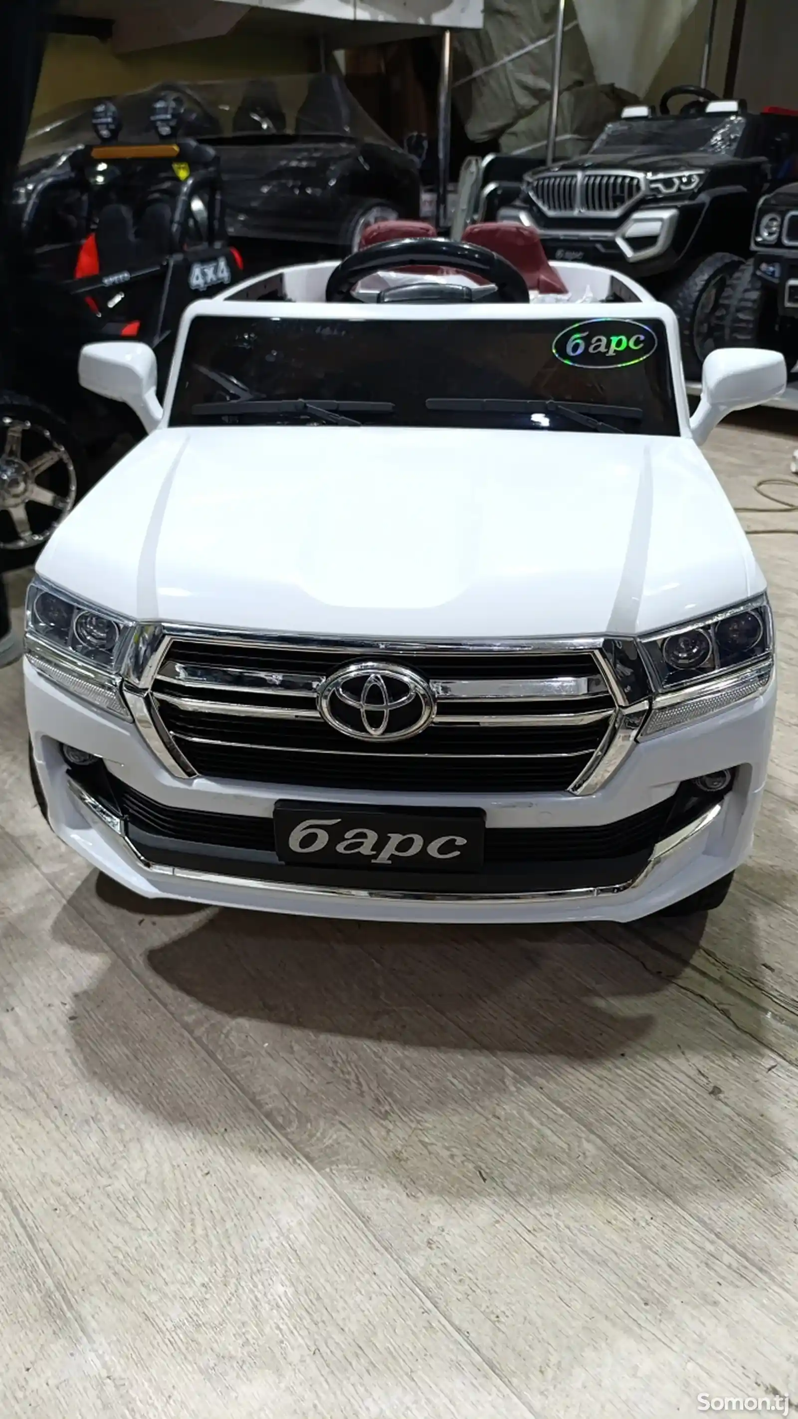 Детский электромобиль Toyota Land Cruiser Prado-12