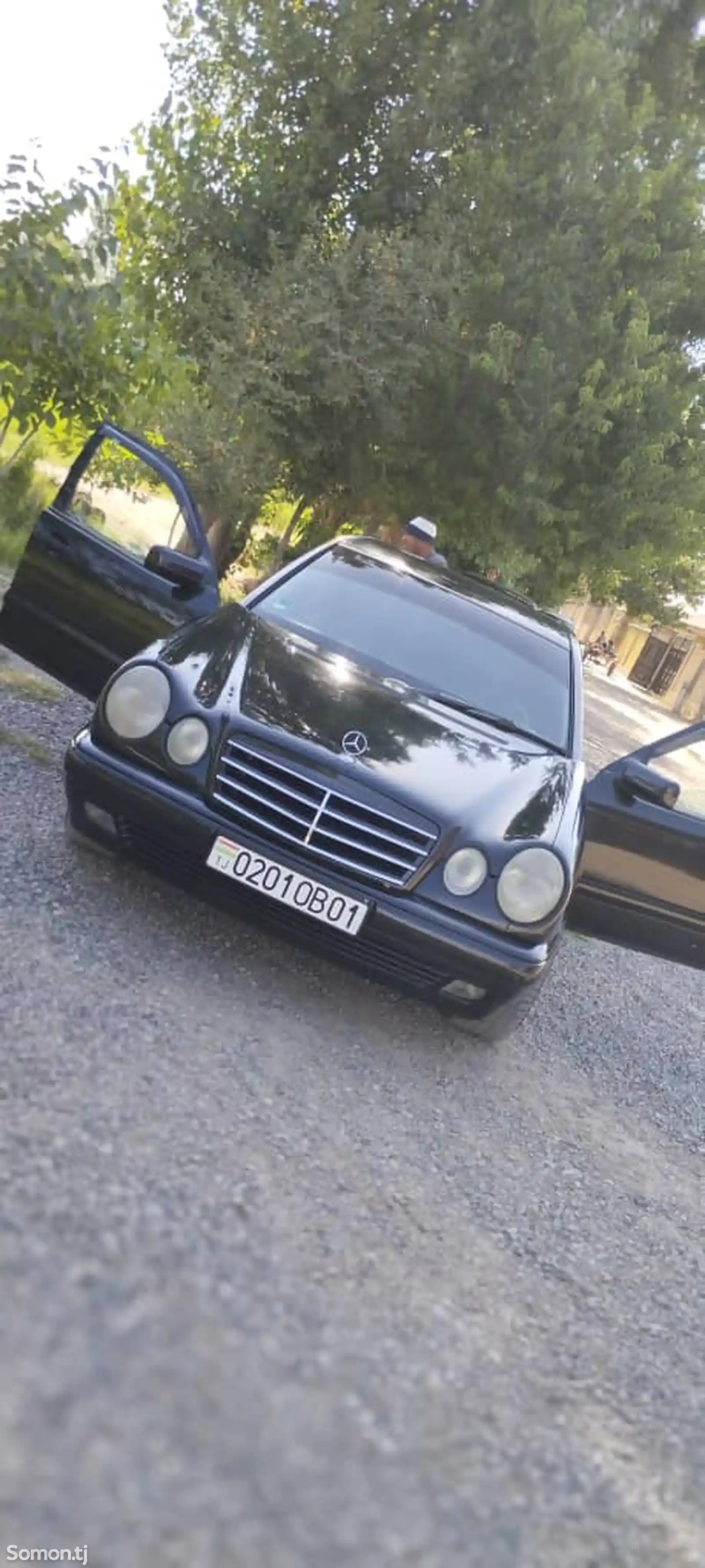 Mercedes-Benz E class, 2000-2