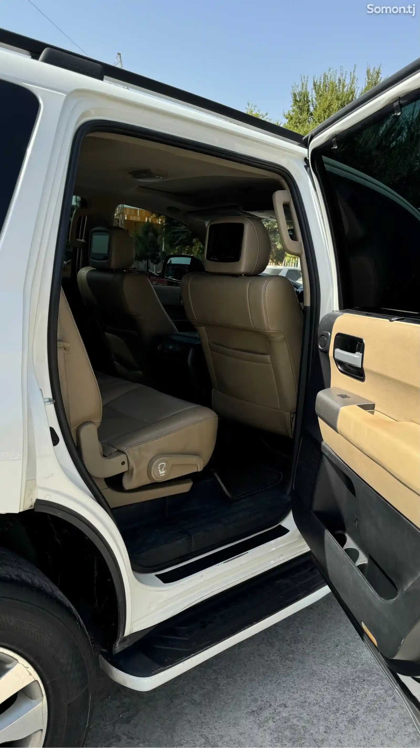 Toyota Sequoia, 2014-16