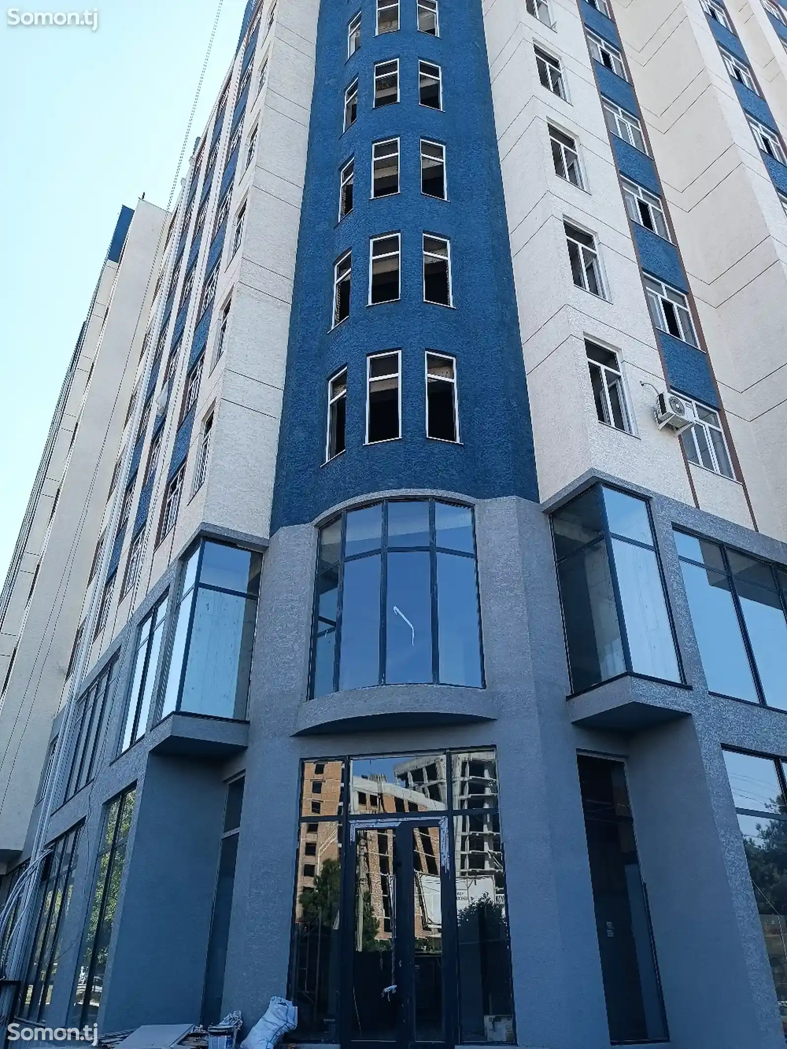 3-комн. квартира, 4 этаж, 60 м², рудаки-10