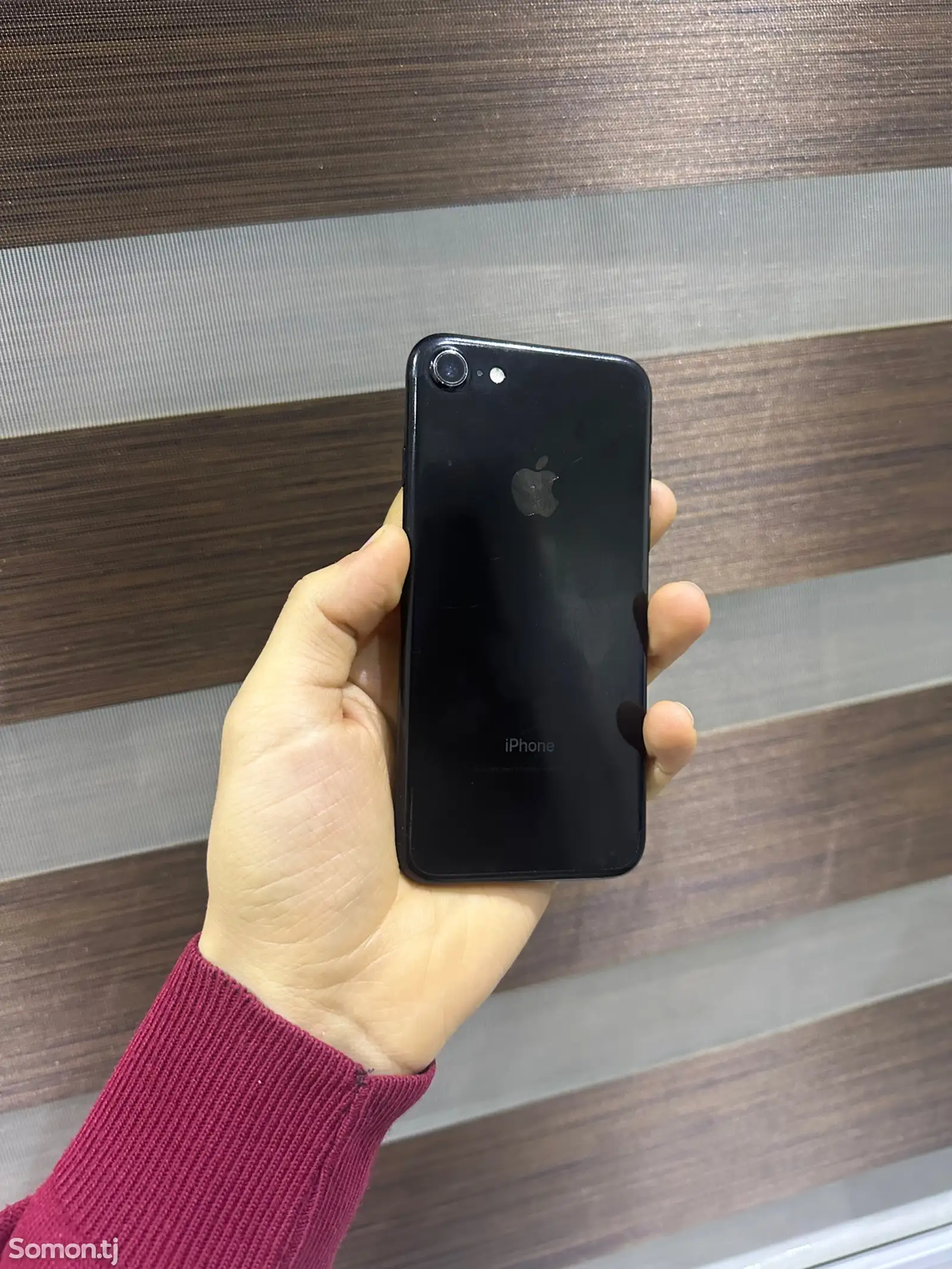 Apple iPhone 7, 32 gb-1