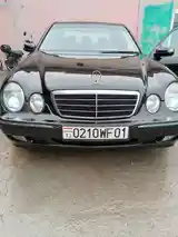 Mercedes-Benz E class, 2000-9