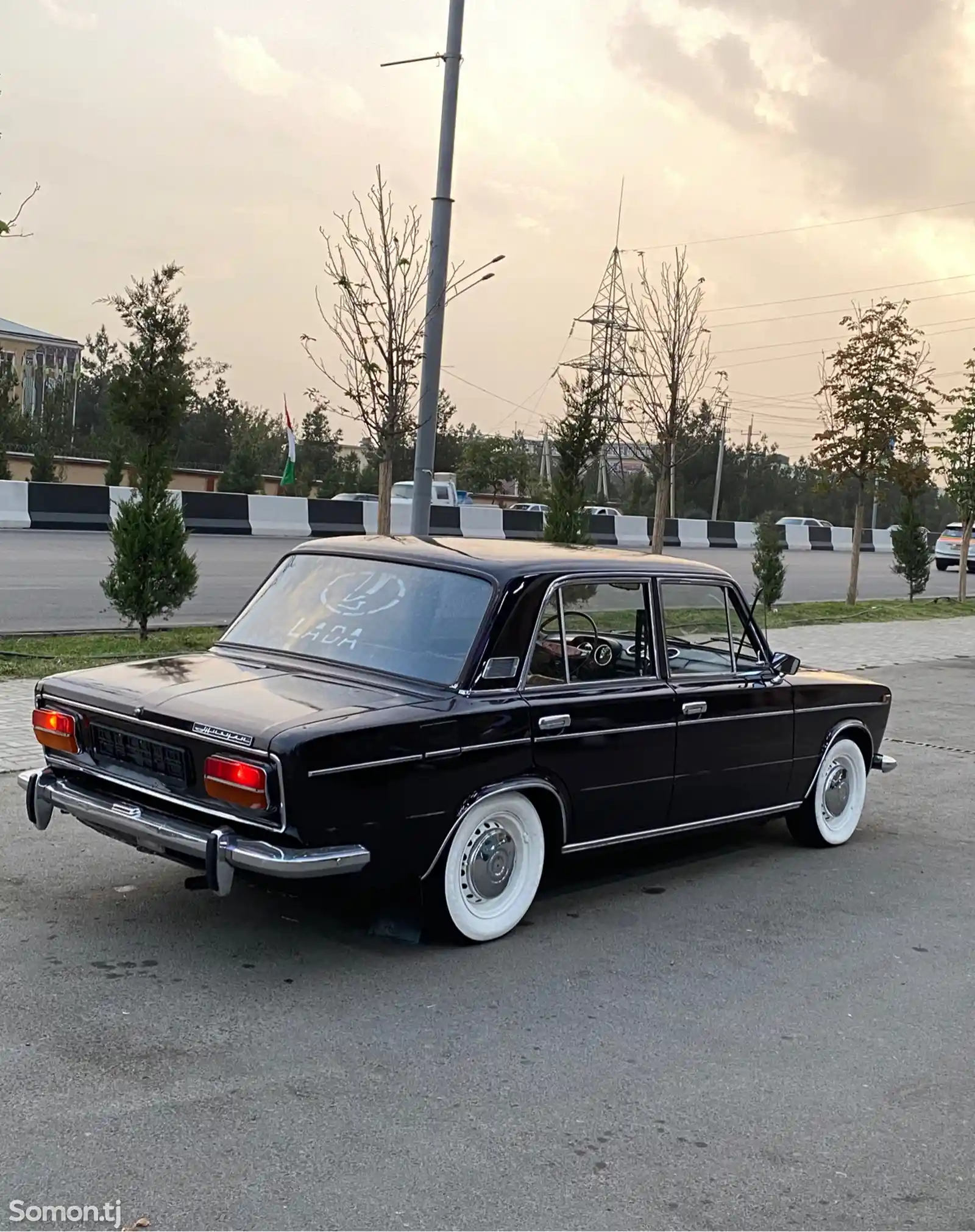 ВАЗ 2103, 1975-3