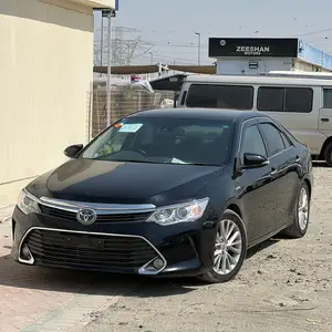 Toyota Camry, 2015