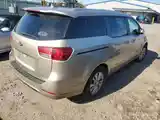 Kia Carnival, 2015-4