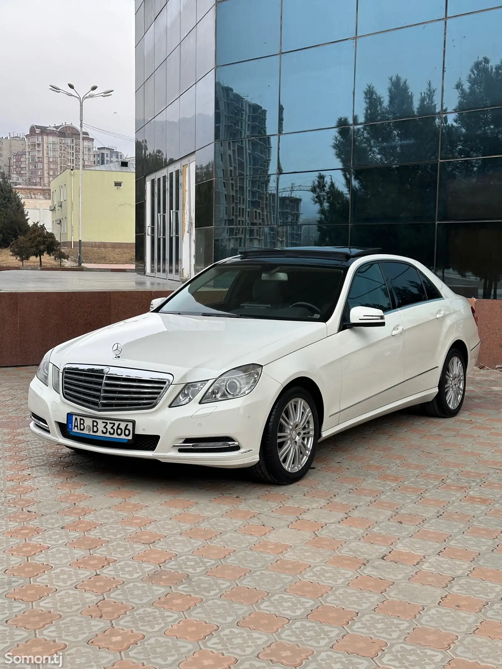 Mercedes-Benz E class, 2011-1